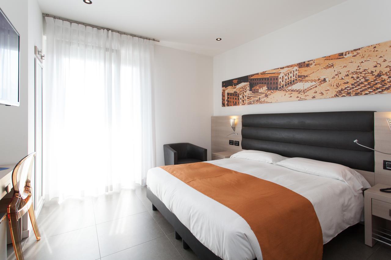 Hotel Adlon